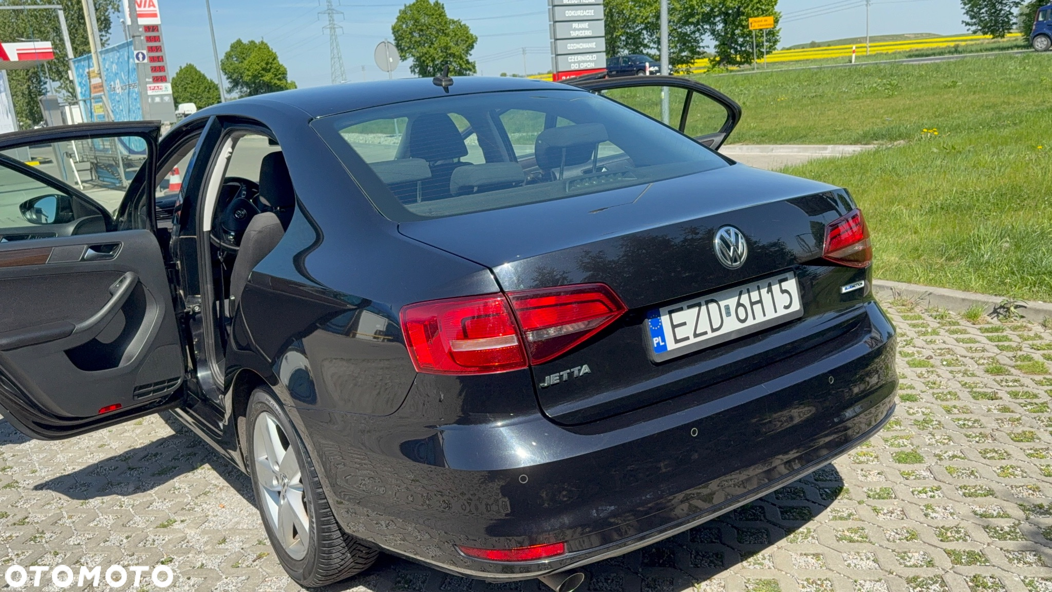 Volkswagen Jetta - 10
