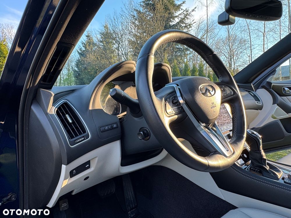 Infiniti Q50 - 16