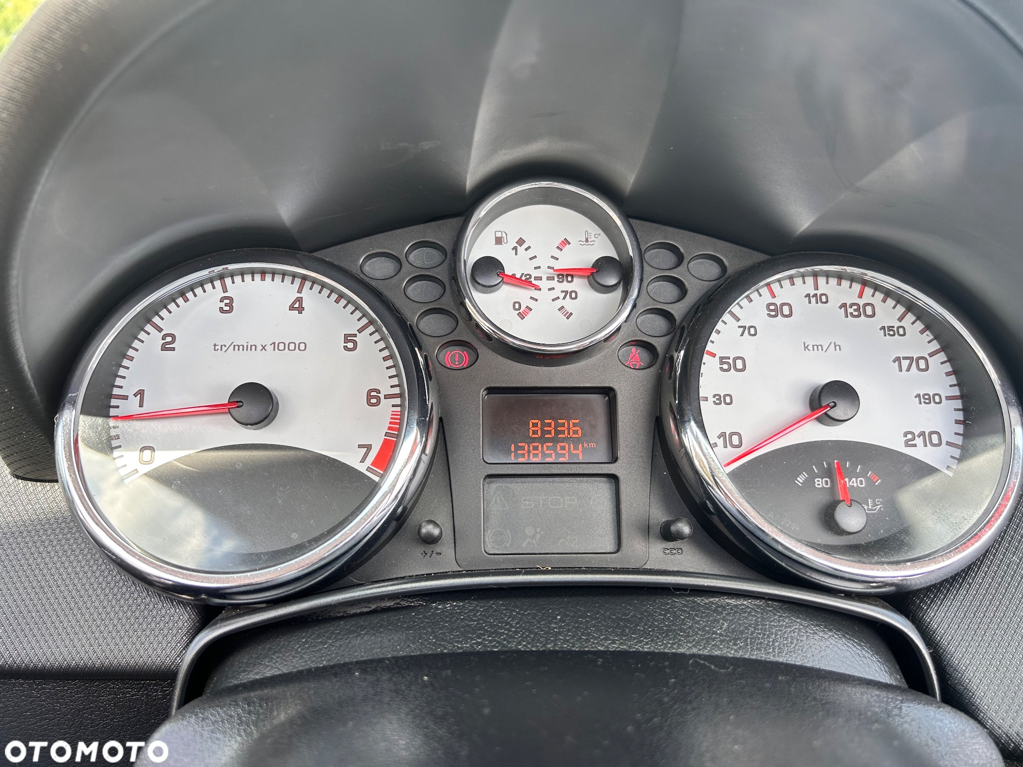 Peugeot 207 CC 1.6 Sport - 9