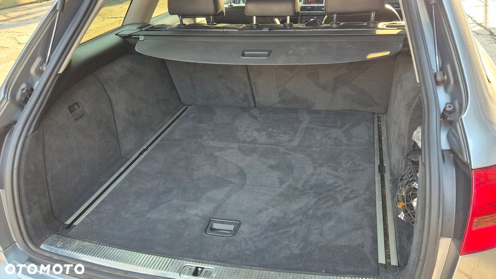 Audi A6 Allroad - 11