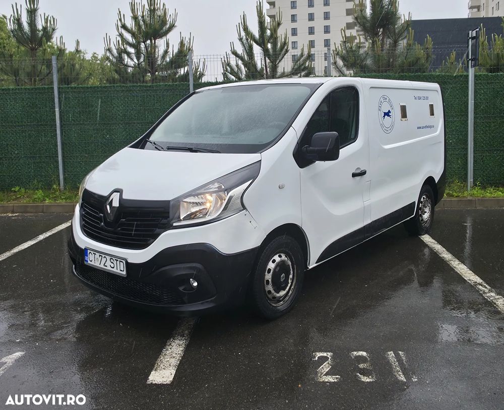 Renault Trafic - 2