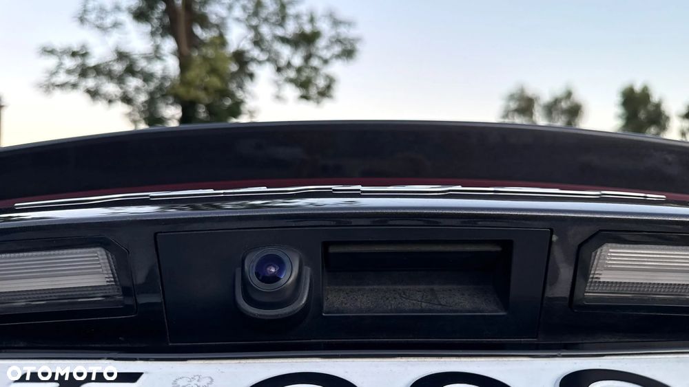Kia Stinger - 40