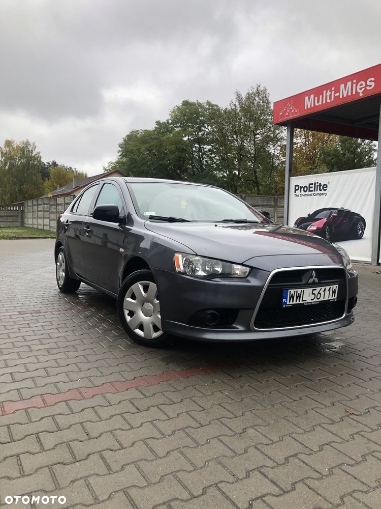 Mitsubishi Lancer 1.8 Invite - 1