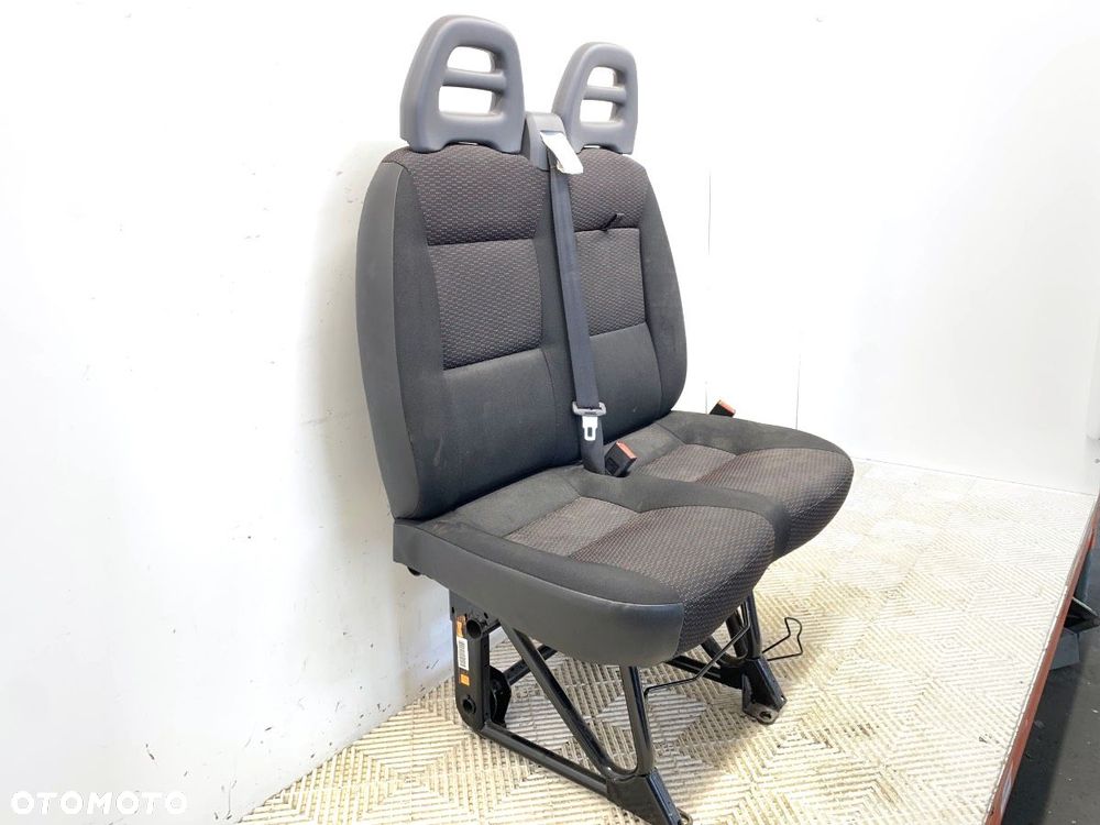 FOTEL PRAWY PRZÓD PODWÓJNY  PEUGEOT BOXER Skrzynia 2006 - 2022 2.0 BlueHDi 160 120 kW [163 KM] - 5