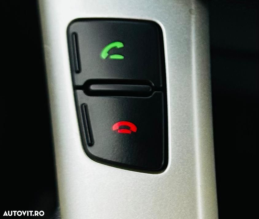 Kia Sportage 1.7 CRDI 2WD Spirit - 27