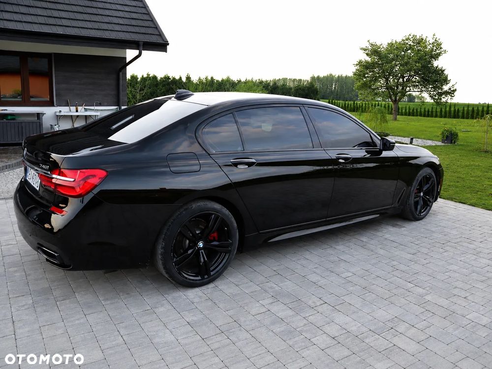 BMW Seria 7 740Li - 10