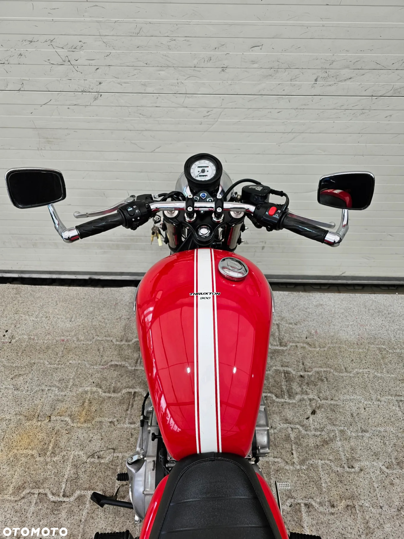 Triumph Thruxton - 29