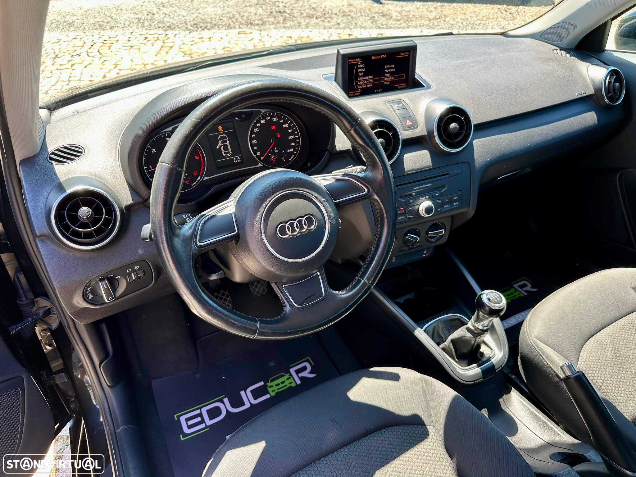 Audi A1 1.6 TDI Advance - 19