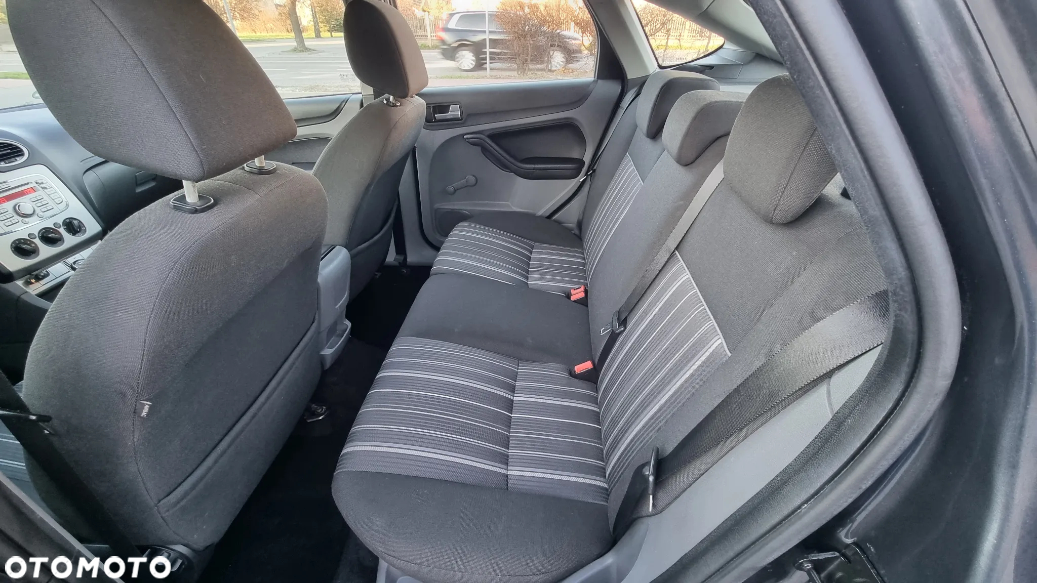 Ford Focus 1.6 Gold X - 19