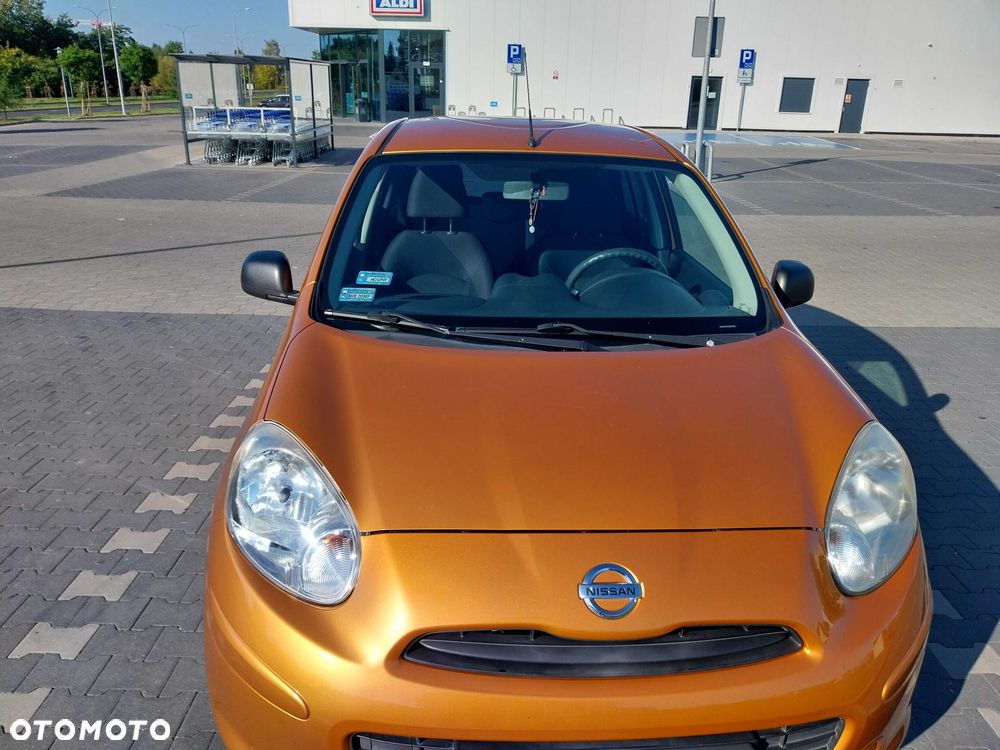 Nissan Micra - 1