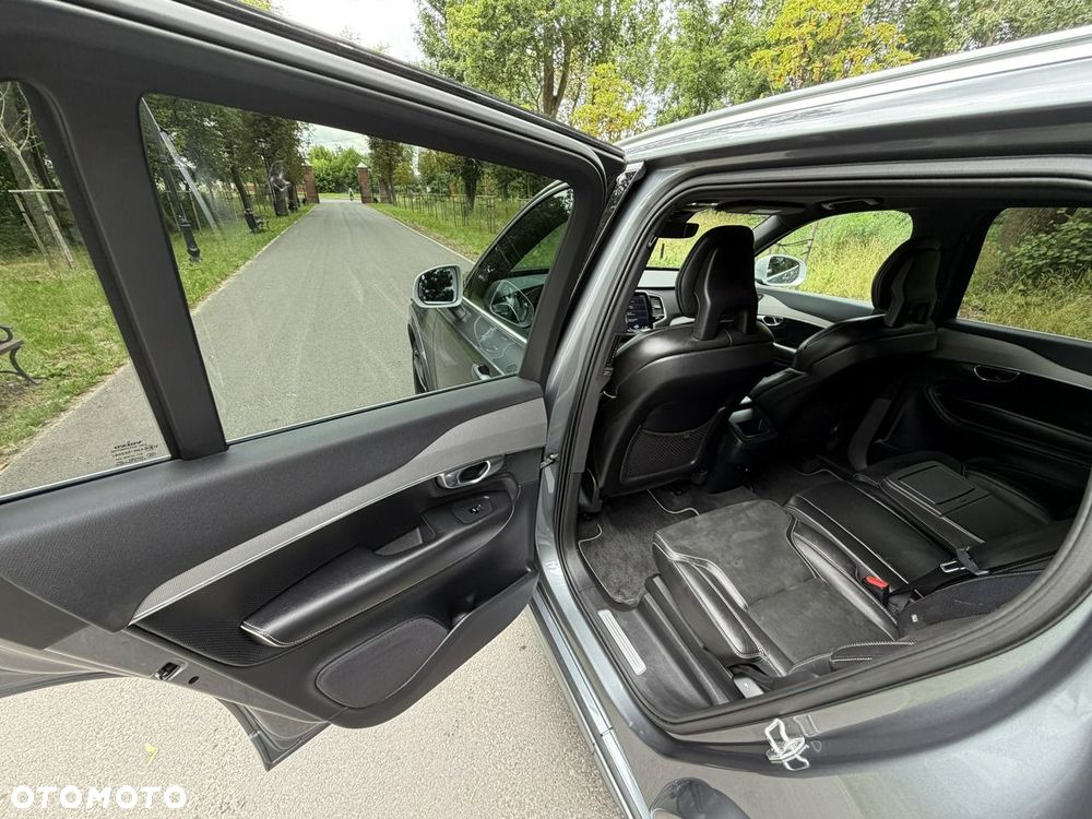 Volvo XC 90 - 21
