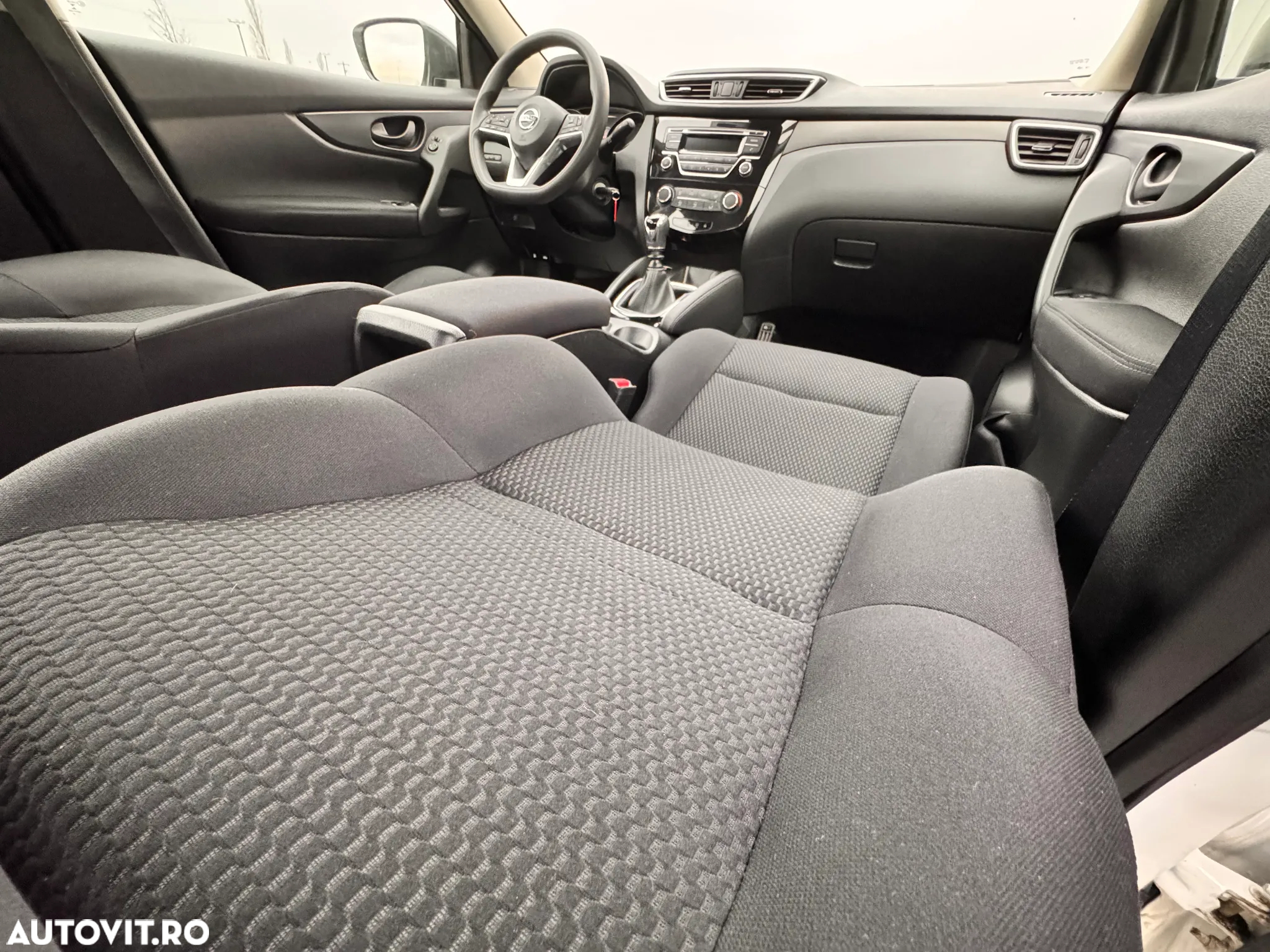 Nissan Qashqai 1.6 DCI ACENTA - 29