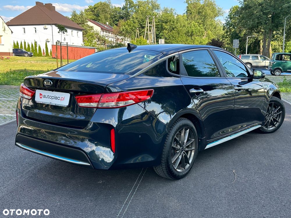 Kia Optima Plug-in Hybrid - 9