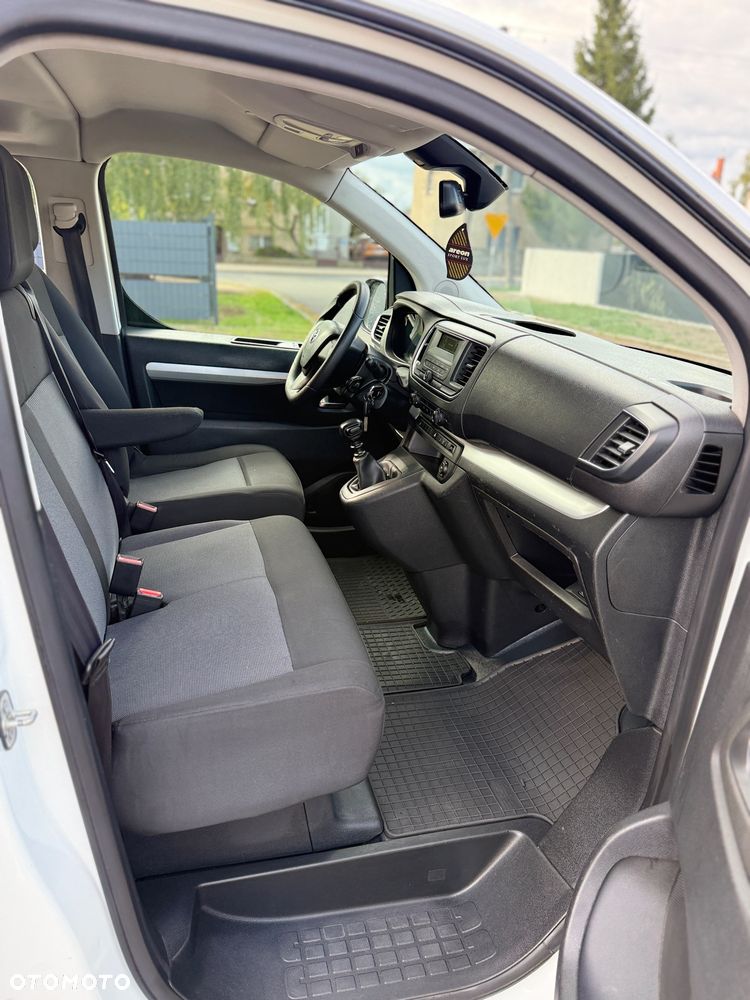 Toyota Proace Verso 1.5 D4-D Medium Family - 16