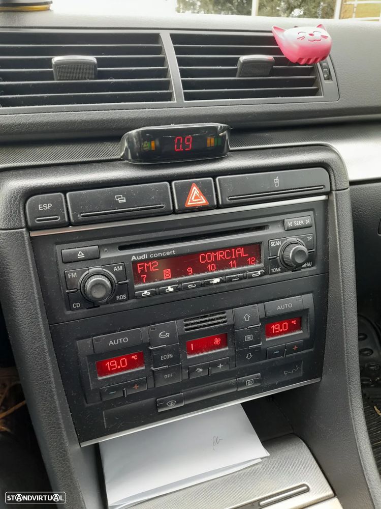 Audi A4 Avant 1.9 TDI exclusive - 4