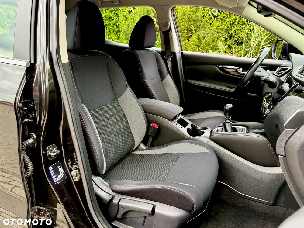 Nissan Qashqai 1.2 DIG-T N-Vision EU6 - 10