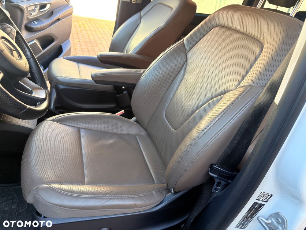 Mercedes-Benz Klasa V 300 d 4-Matic Avantgarde 9G-Tronic (ekstra d³) - 13