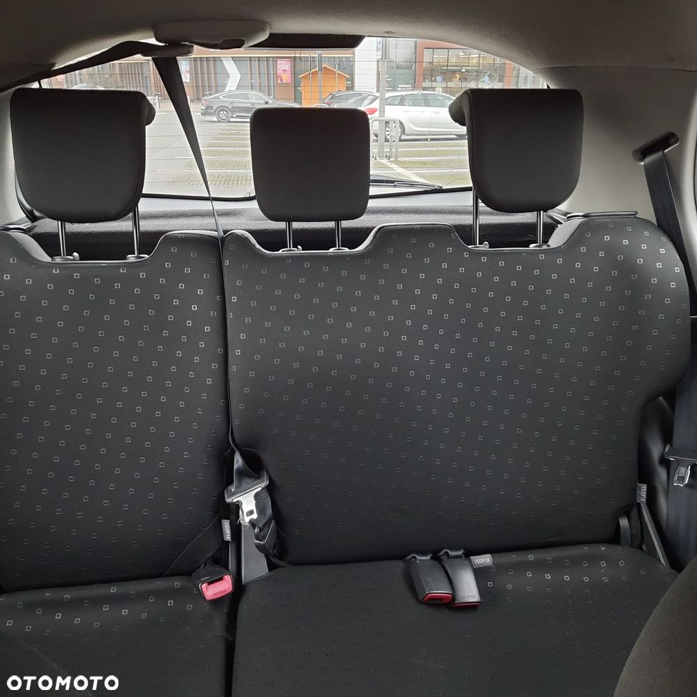 Toyota Yaris 1.4 D-4D Luna A/C - 9