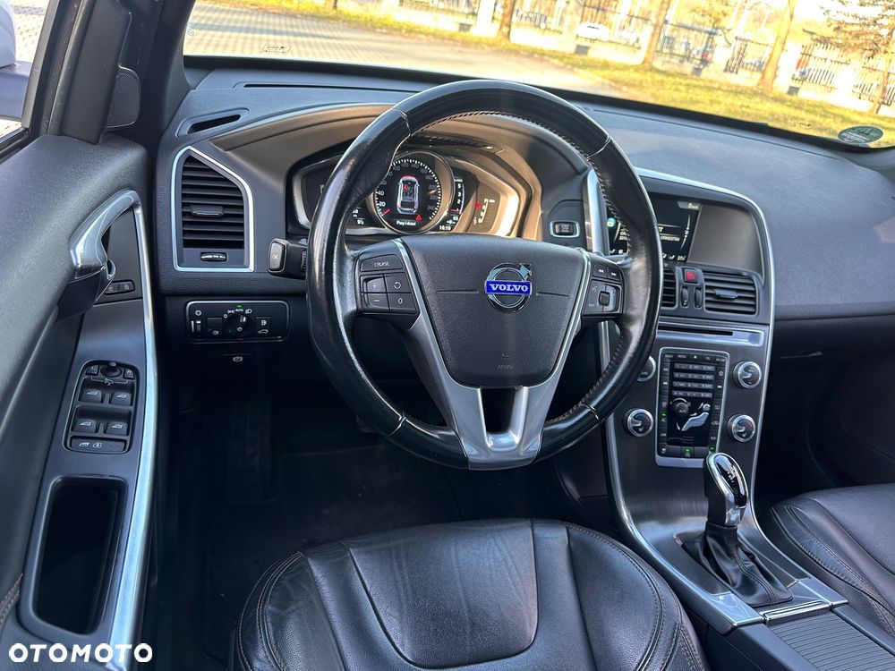 Volvo XC 60 D4 Drive-E Summum - 16