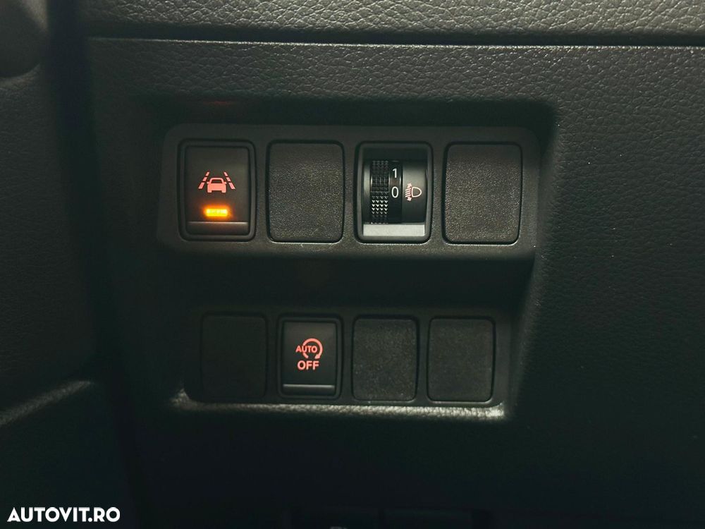 Nissan Qashqai 1.2 DIG-T Start/Stop N-Connecta - 20