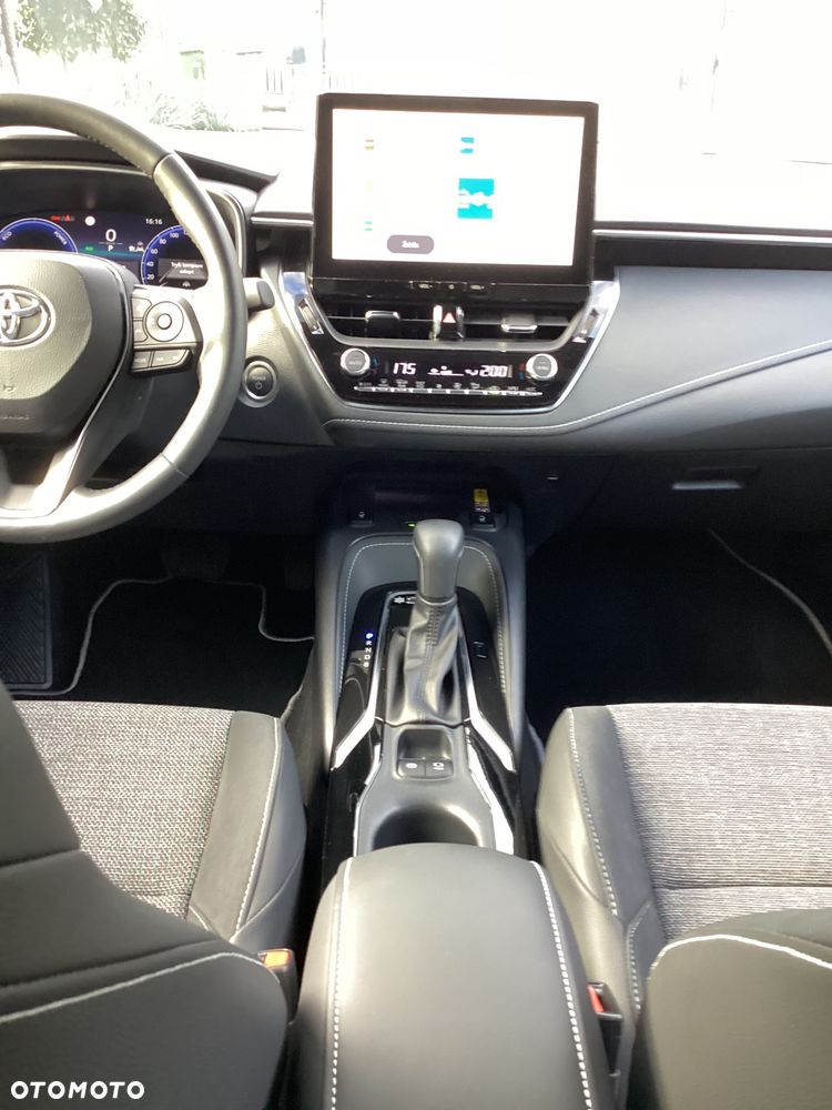 Toyota Corolla - 37
