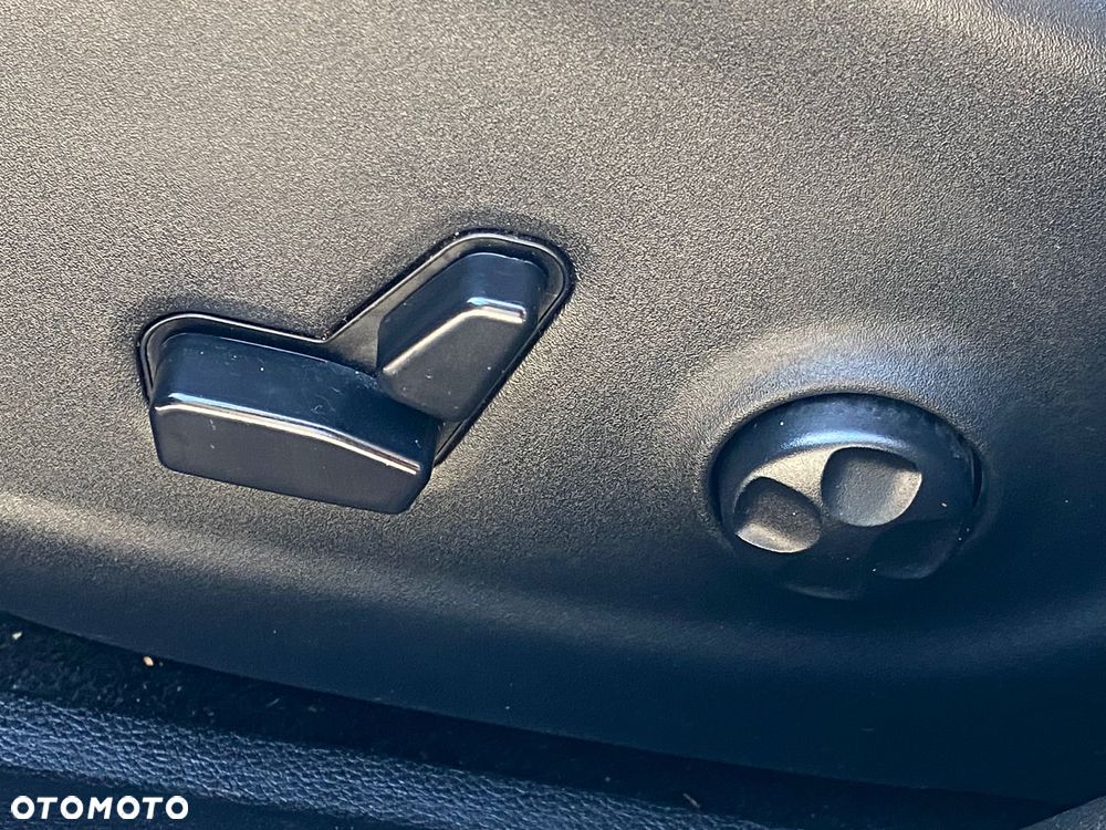 Jeep Cherokee 2.0 GME Active Drive I Limited - 21