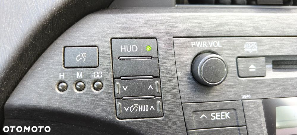 Toyota Prius (Hybrid) Executive - 22