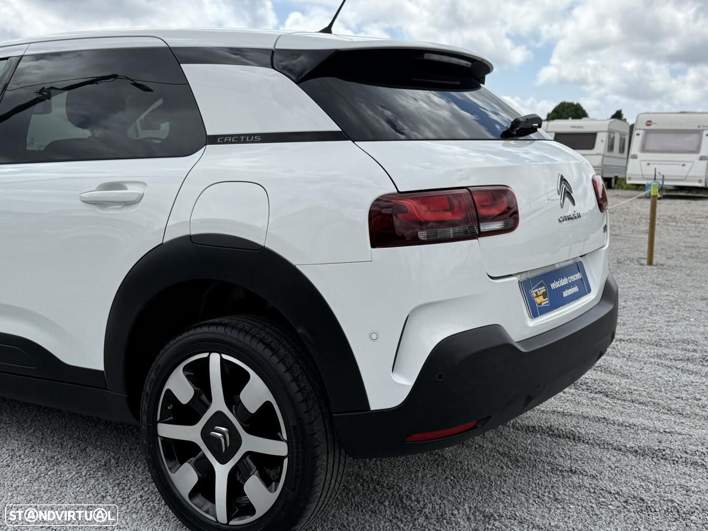 Citroën C4 Cactus 1.2 PureTech Shine - 16