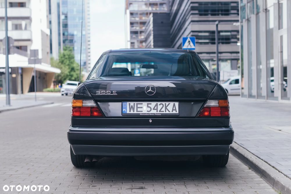Mercedes-Benz W124 (1984-1993) - 6
