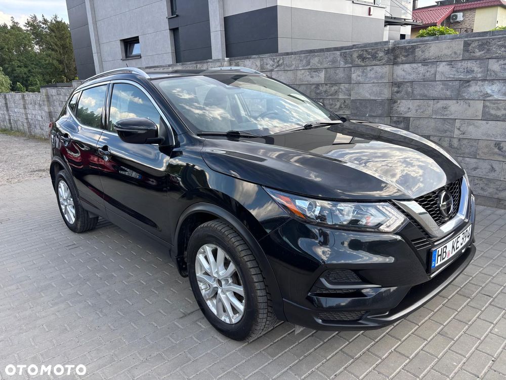Nissan Qashqai - 1