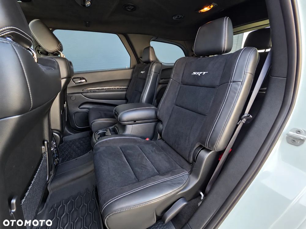 Dodge Durango 6.4 SRT - 33