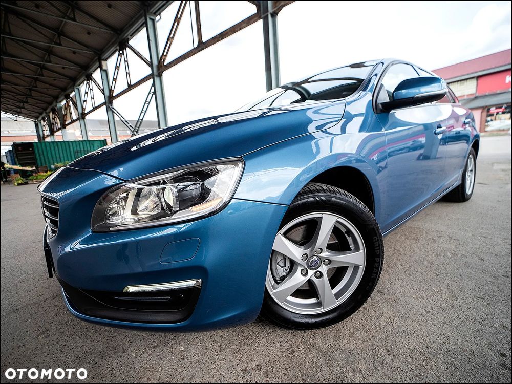 Volvo V60 D3 Geartronic Business Edition - 4