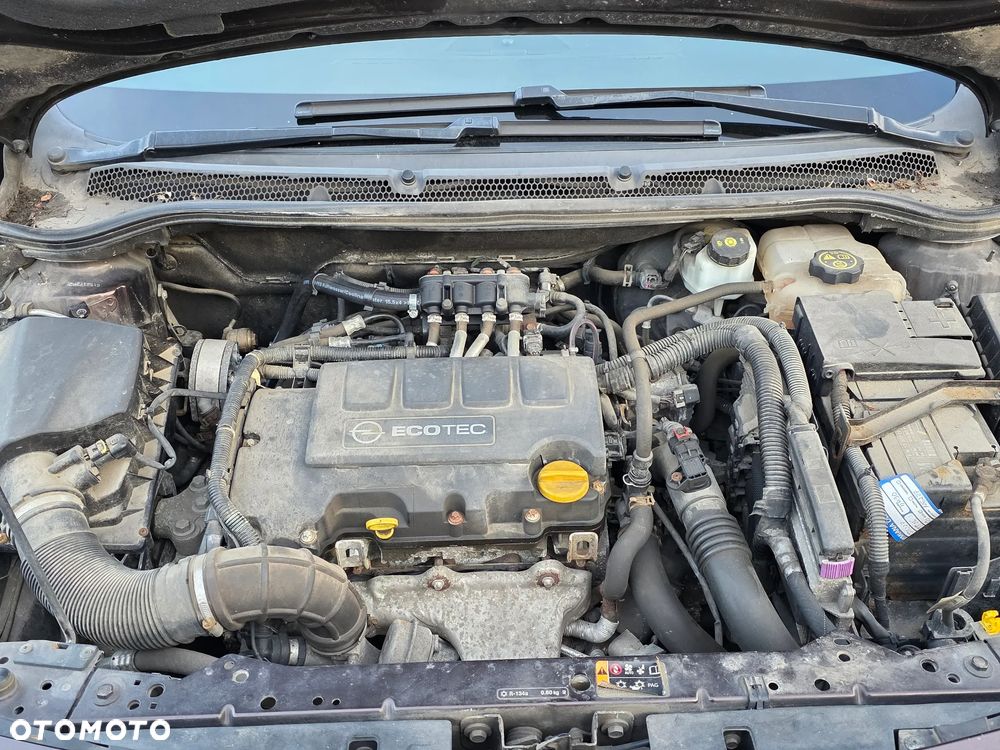 Opel Astra 1.4 T Energy EU6 - 14