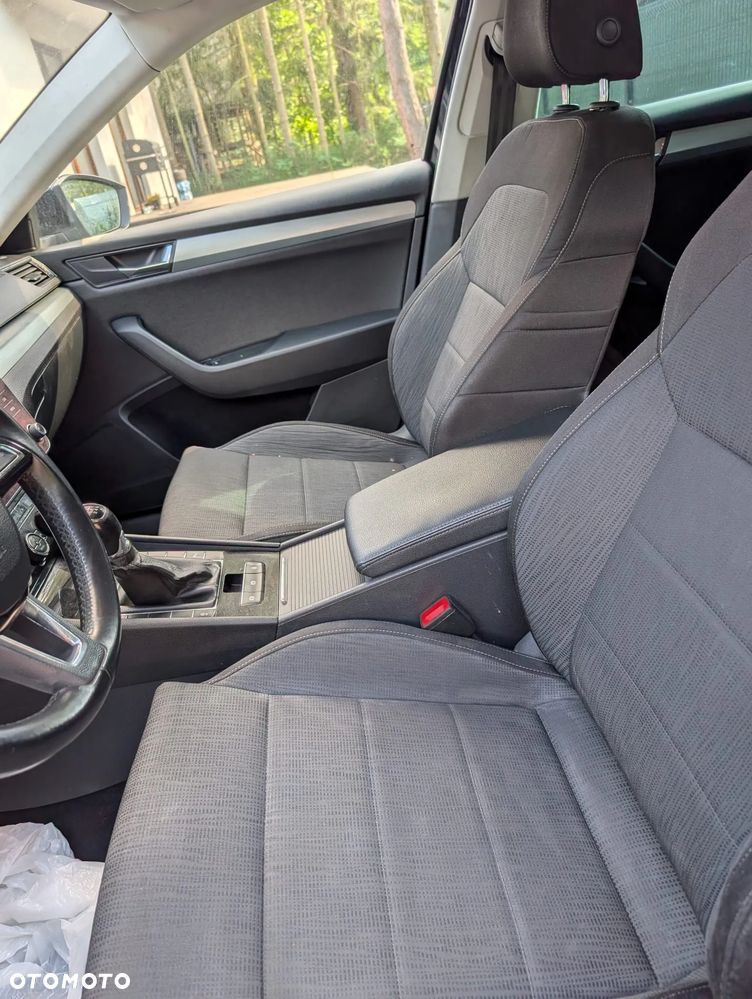 Skoda Superb 1.6 TDI Style - 3