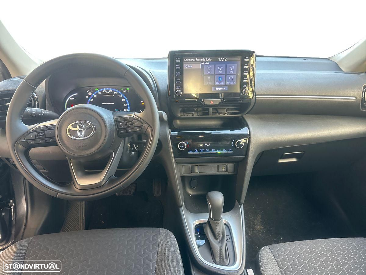 Toyota Yaris Cross - 8