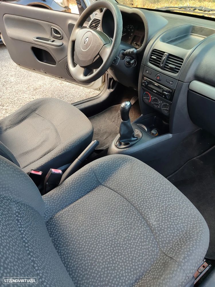 Renault Clio 1.5 dCi Dynamique - 7