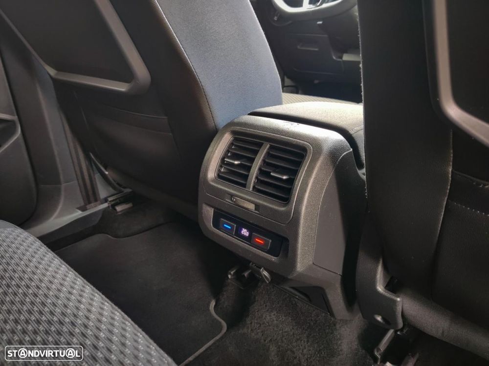 VW Touran 1.6 TDI SCR (BlueMotion ) DSG Comfortline - 14