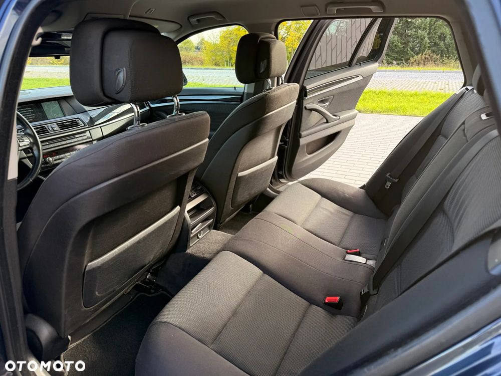 BMW Seria 5 - 15