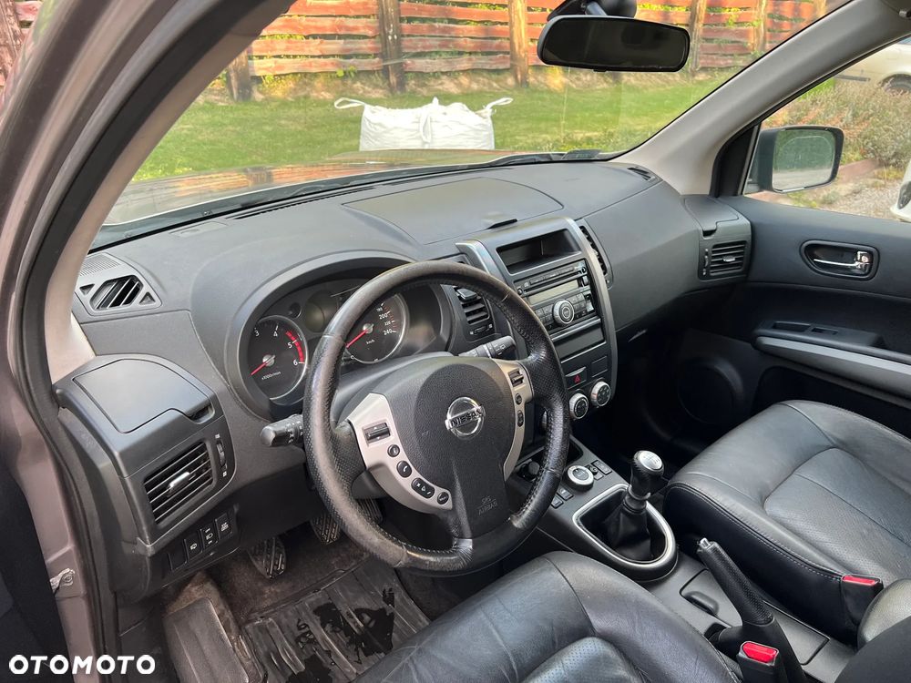Nissan X-Trail 2.0 dCi SE - 14