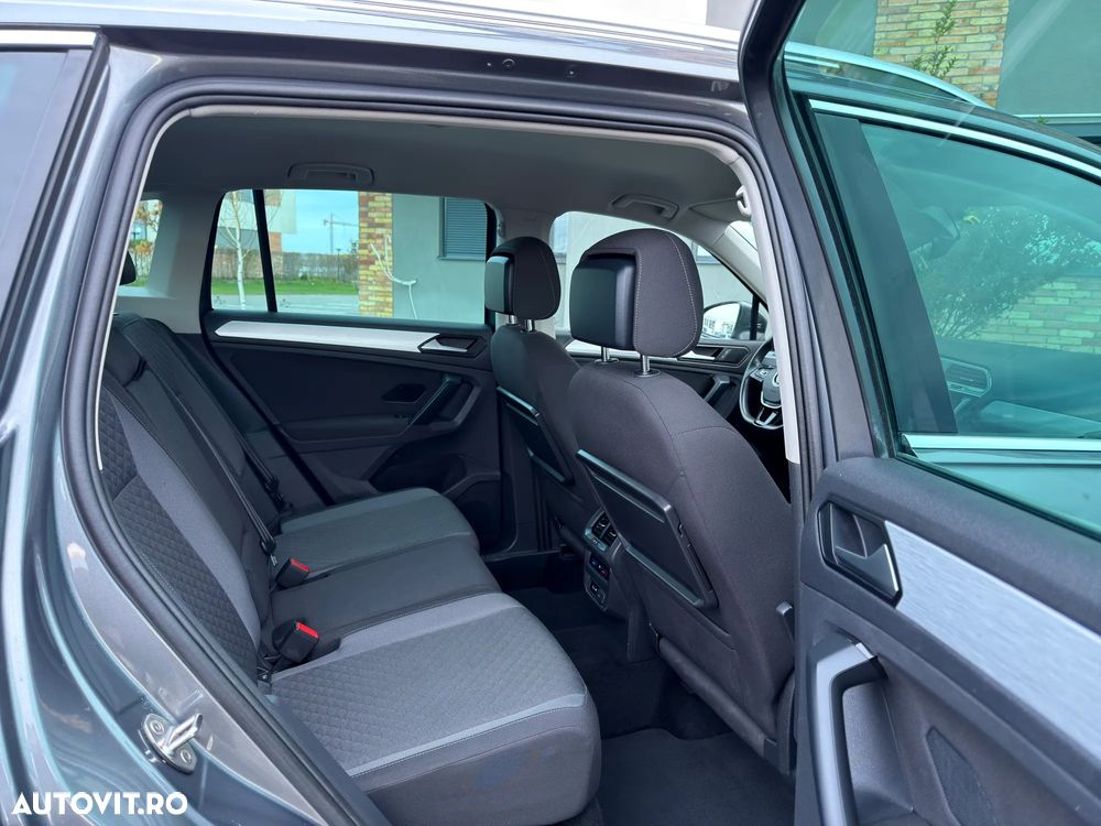 Volkswagen Tiguan - 14