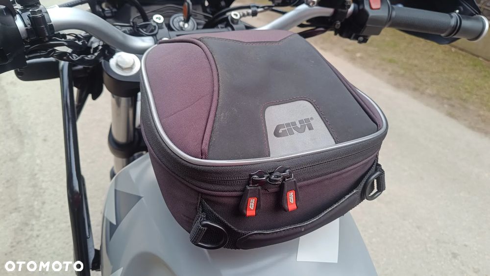 Royal Enfield Himalayan - 16