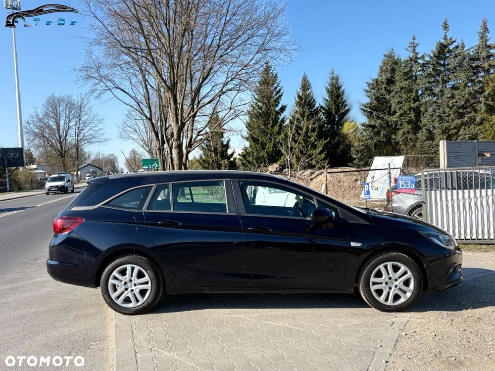 Opel Astra 1.4 Turbo Start/Stop Business - 10