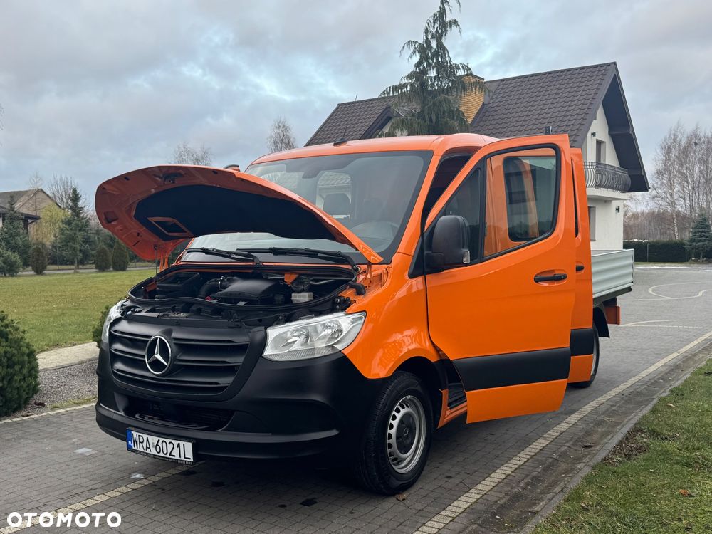 Mercedes-Benz Sprinter - 11