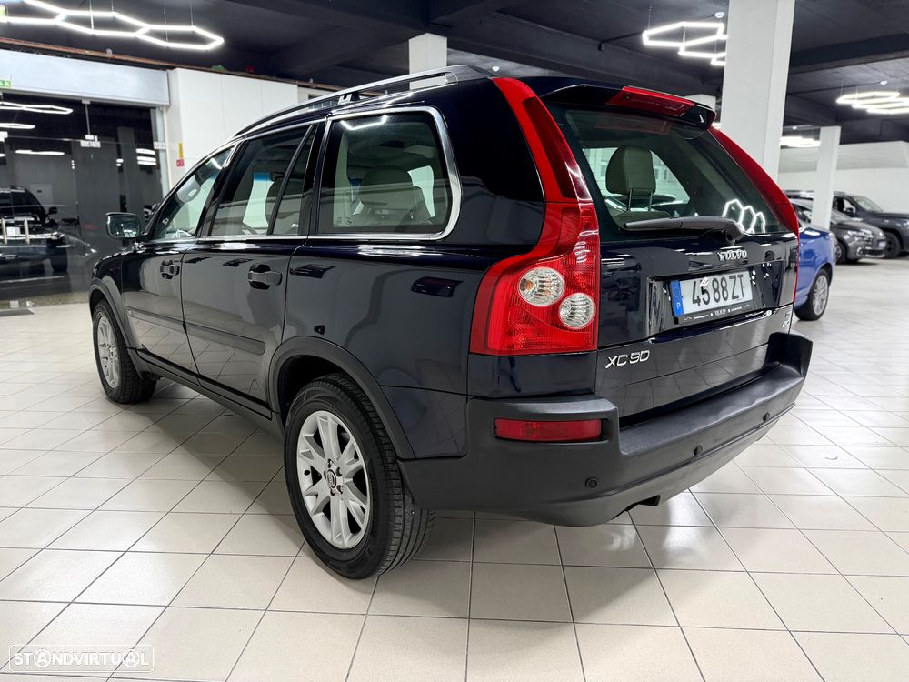 Volvo XC 90 2.4 D5 7L Nivel 3 Auto. - 8