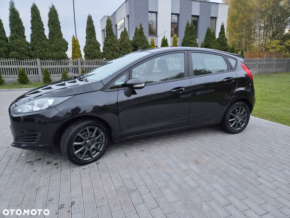 Ford Fiesta 1.25 Champions Edition - 12