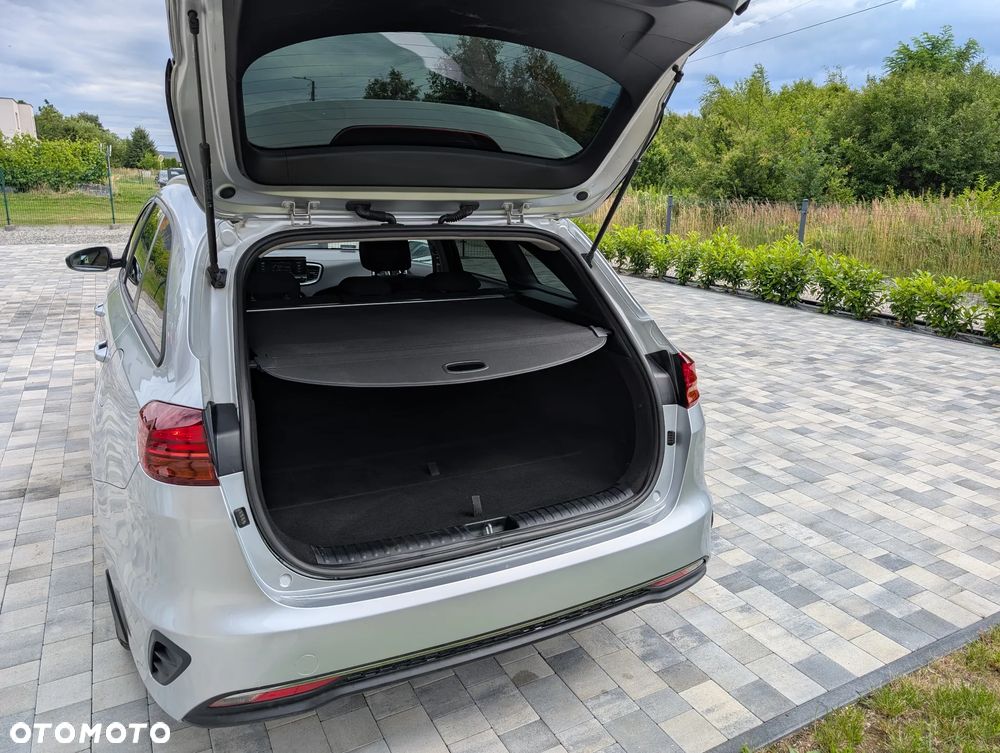 Kia Ceed 1.0 T-GDI M - 11