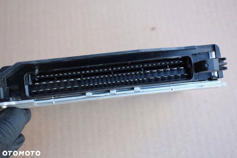 Komputer sterownik silnika BMW e36 e34 m50 2.0 2.5 bez vanosa NV 0261200400 - 3