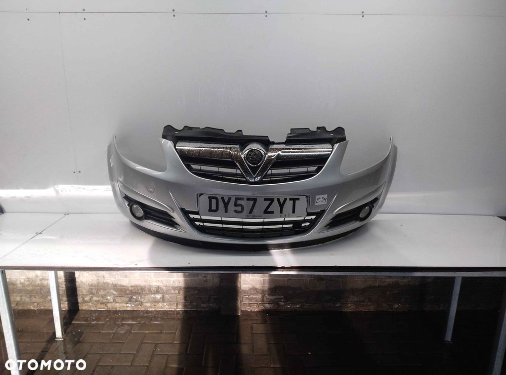 } ZDERZAK PRZÓD PRZEDNI OPEL CORSA D Z157 SREBRNY HALOGENY - 1