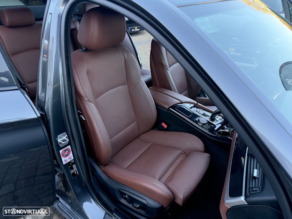 BMW 520 d Line Luxury Auto - 58