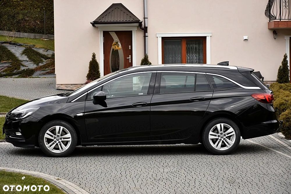 Opel Astra 1.6 CDTI DPF ecoFLEX TourerStart/Stop Exklusiv - 13